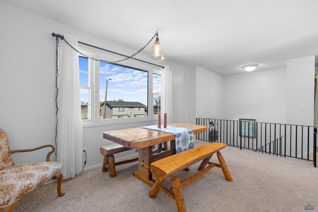 101 E WYOMING, Rapid City, SD 57701