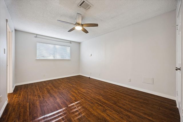 1919 Spillers Lane, Houston, TX 77043