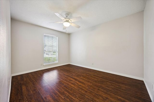 1919 Spillers Lane, Houston, TX 77043