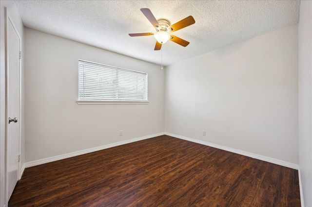 1919 Spillers Lane, Houston, TX 77043