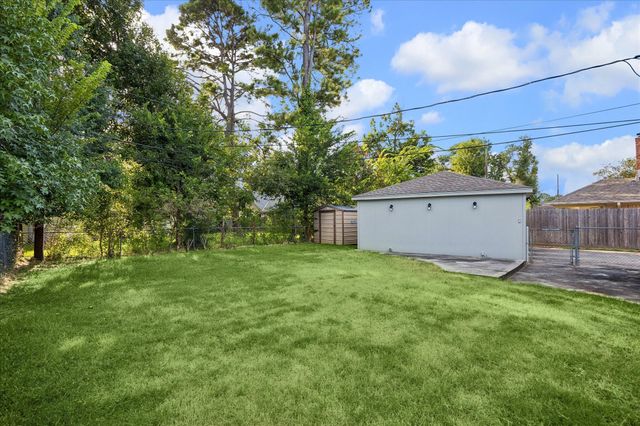 1919 Spillers Lane, Houston, TX 77043