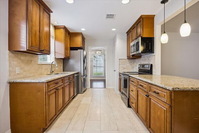 1919 Spillers Lane, Houston, TX 77043