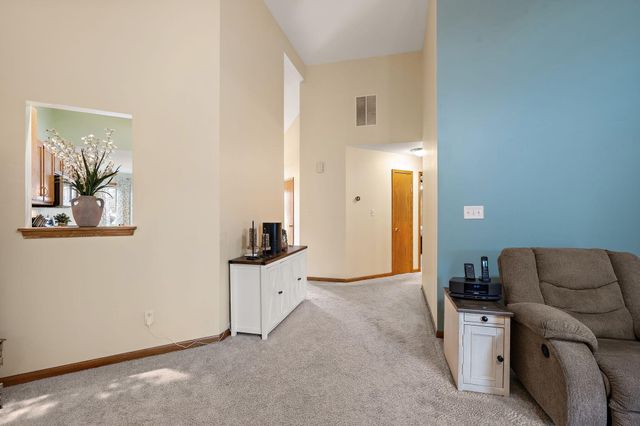 1242 Griffin Lake Avenue, Chesterton, IN 46304