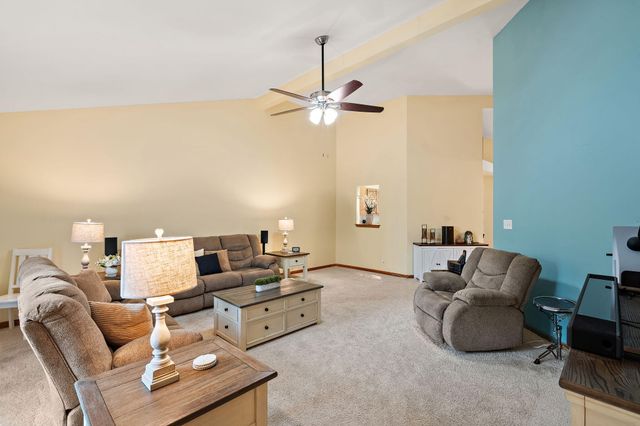 1242 Griffin Lake Avenue, Chesterton, IN 46304