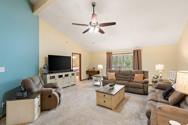 1242 Griffin Lake Avenue, Chesterton, IN 46304
