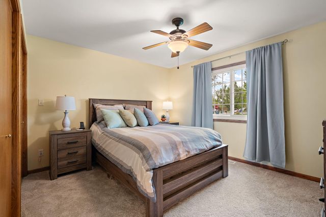 1242 Griffin Lake Avenue, Chesterton, IN 46304