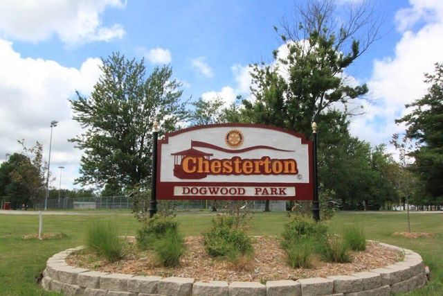 1242 Griffin Lake Avenue, Chesterton, IN 46304