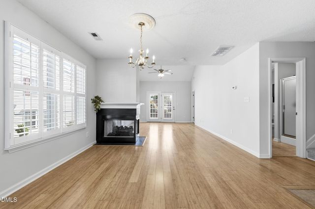 2736 N Keswick Way, Greensboro, NC 27410