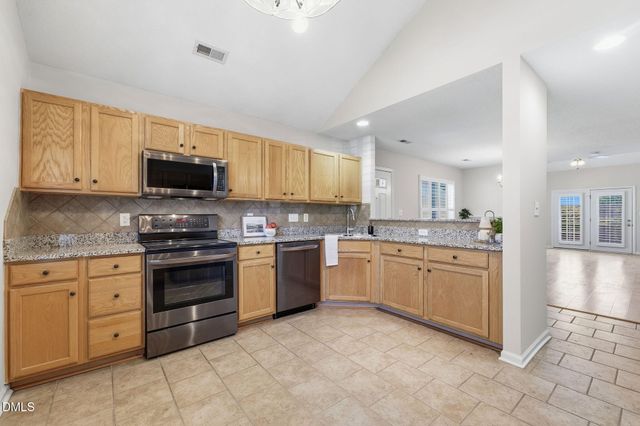 2736 N Keswick Way, Greensboro, NC 27410