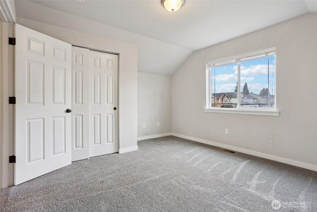 4110 E Howe St, Tacoma, WA 98404