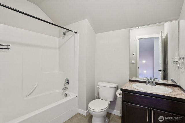 4110 E Howe St, Tacoma, WA 98404