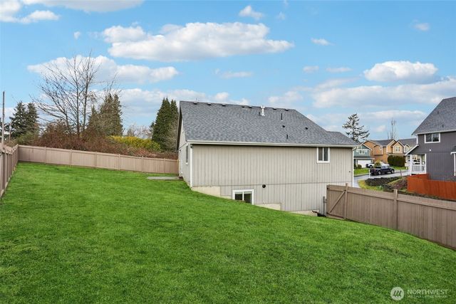 4110 E Howe St, Tacoma, WA 98404