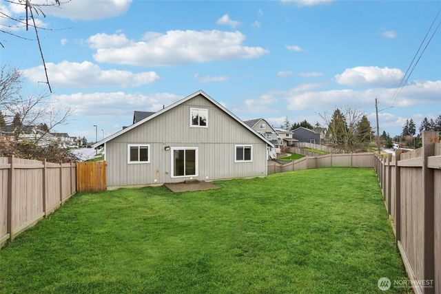 4110 E Howe St, Tacoma, WA 98404