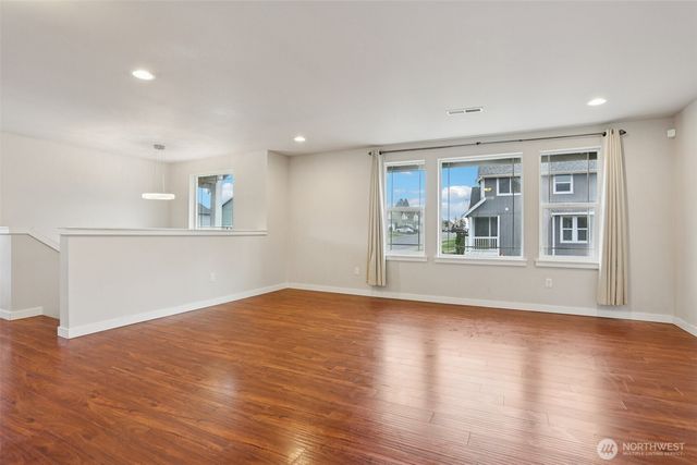 4110 E Howe St, Tacoma, WA 98404