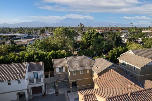 12951 Red Cedar, Chino, CA 91710