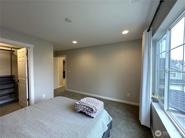 19019 123rd Place SE, Renton, WA 98058