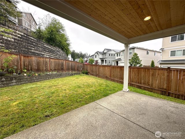 19019 123rd Place SE, Renton, WA 98058