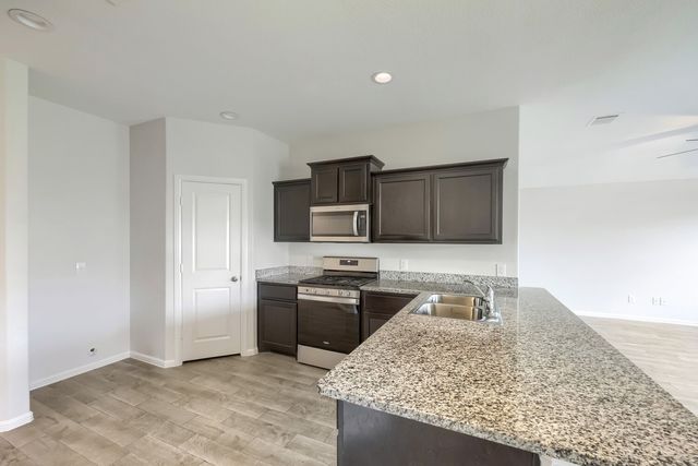 8053 Muddy Creek Drive, Fort Worth, TX 76131