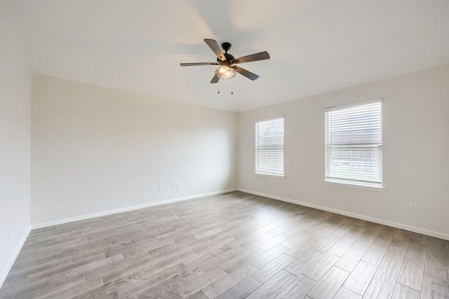 8053 Muddy Creek Drive, Fort Worth, TX 76131