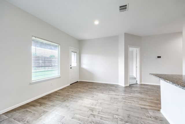 8053 Muddy Creek Drive, Fort Worth, TX 76131
