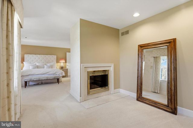 608 CREEK LN, Flourtown, PA 19031