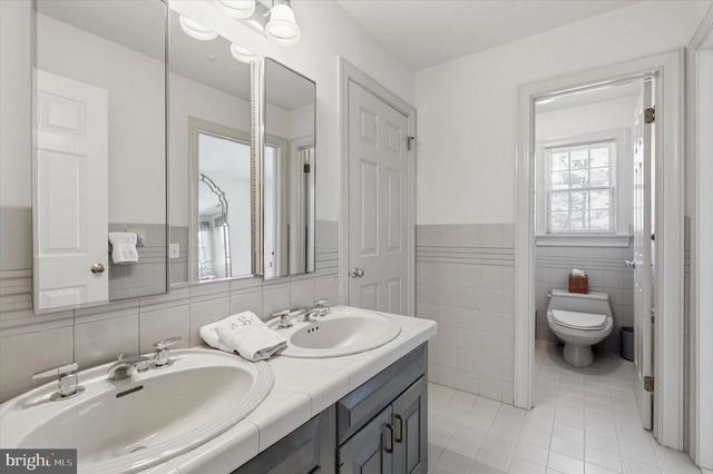 608 CREEK LN, Flourtown, PA 19031