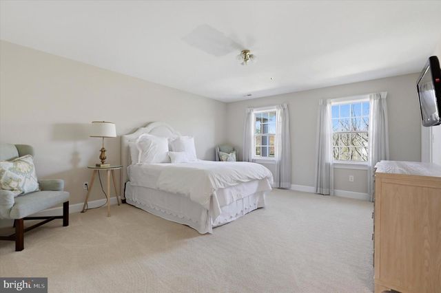 608 CREEK LN, Flourtown, PA 19031