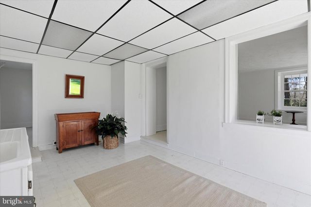608 CREEK LN, Flourtown, PA 19031