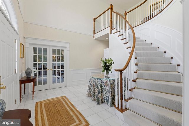 608 CREEK LN, Flourtown, PA 19031