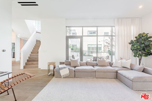 8600 Wilshire Boulevard PH20, Beverly Hills, CA 90211