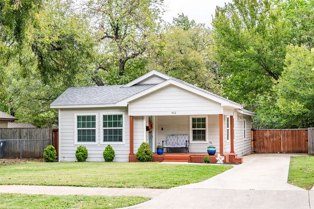 912 S Rosemont Avenue, Dallas, TX 75208