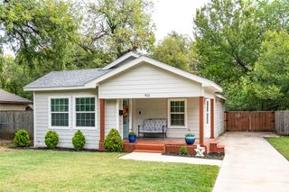 912 S Rosemont Avenue, Dallas, TX 75208