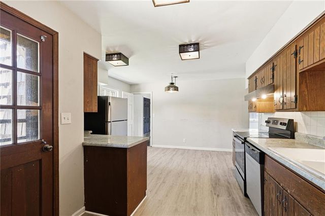 500 Westminister Road, Blue Springs, MO 64014