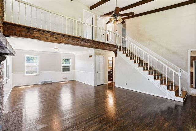 500 Westminister Road, Blue Springs, MO 64014