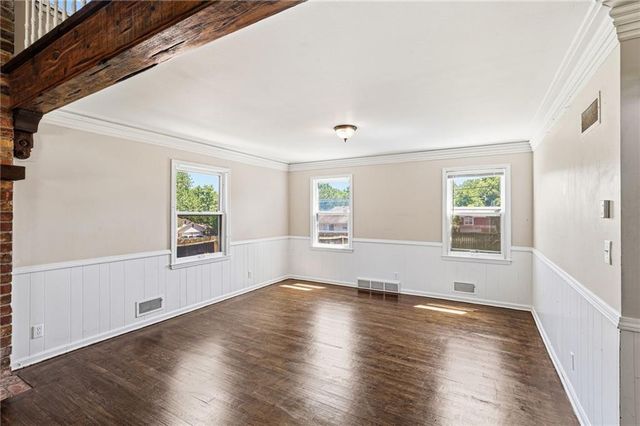 500 Westminister Road, Blue Springs, MO 64014