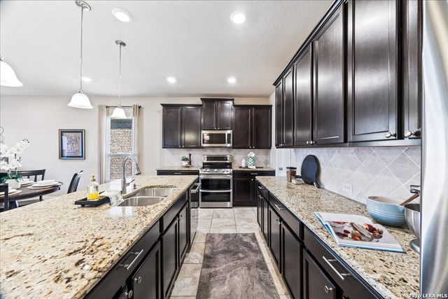 9503 Bricewood Oak, San Antonio, TX 78254