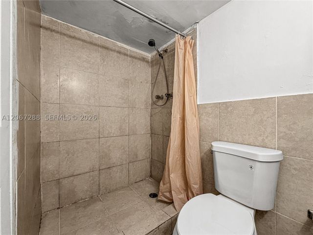 1800 Sans Souci Blvd 239, North Miami, FL 33181