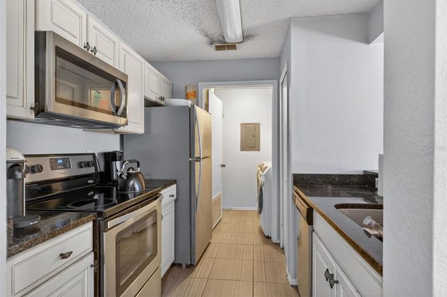 3705 SW 27TH STREET 326, Gainesville, FL 32608