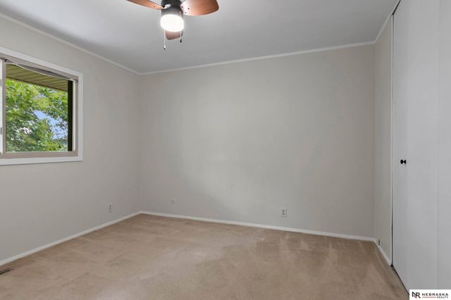 1101 Sycamore Drive, Lincoln, NE 68510