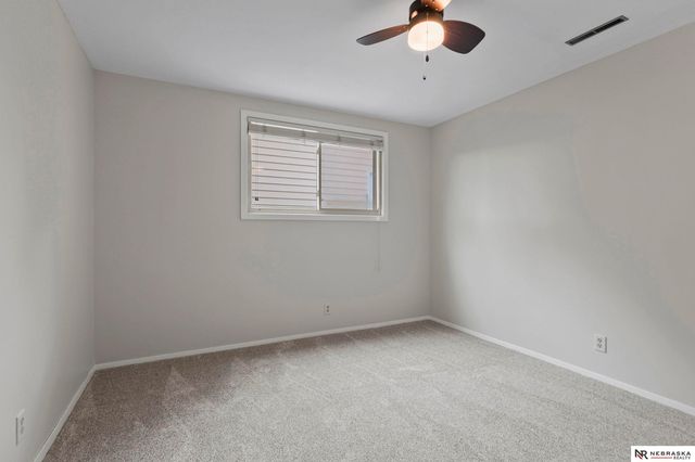1101 Sycamore Drive, Lincoln, NE 68510