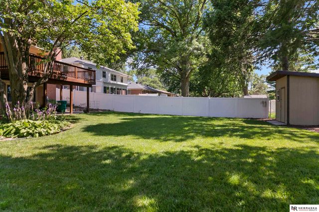 1101 Sycamore Drive, Lincoln, NE 68510