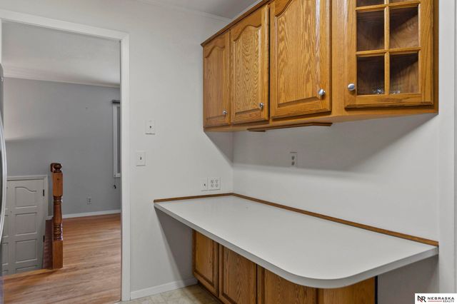 1101 Sycamore Drive, Lincoln, NE 68510