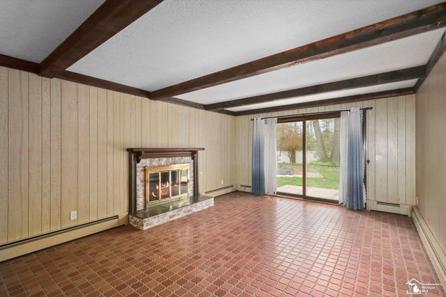 1950 Brookwood Lane, Temperance, MI 48182
