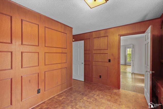 1950 Brookwood Lane, Temperance, MI 48182