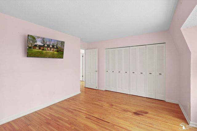 1950 Brookwood Lane, Temperance, MI 48182