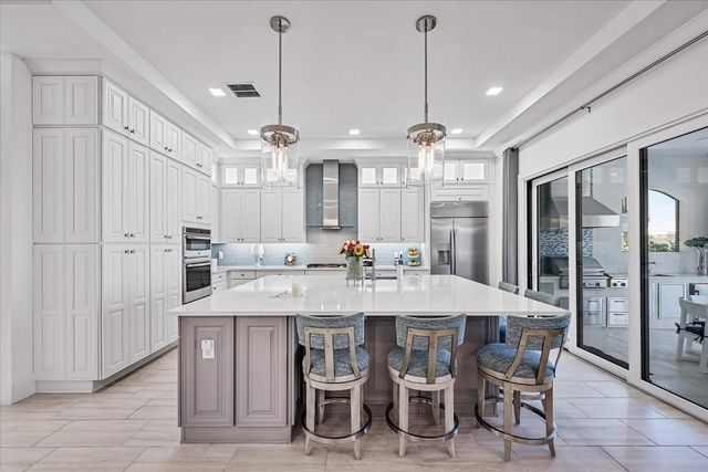 3005 CHRISTOPHERS WATCH LANE, Ruskin, FL 33570