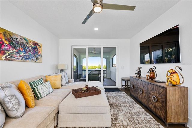 3005 CHRISTOPHERS WATCH LANE, Ruskin, FL 33570