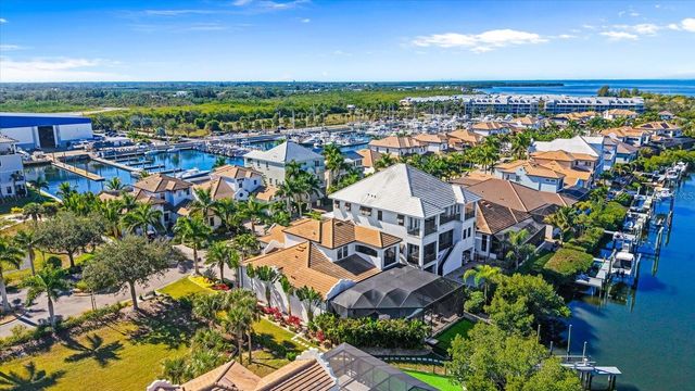3005 CHRISTOPHERS WATCH LANE, Ruskin, FL 33570
