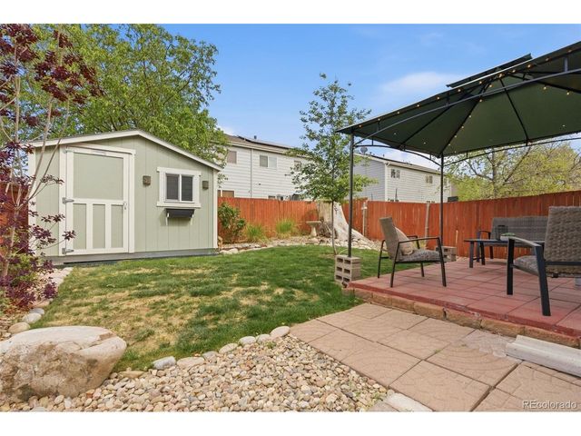 836 Mockingbird Ln, Brighton, CO 80601