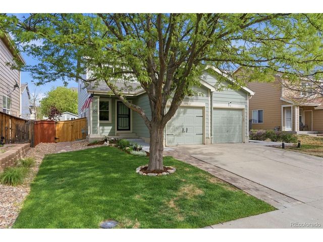 836 Mockingbird Ln, Brighton, CO 80601